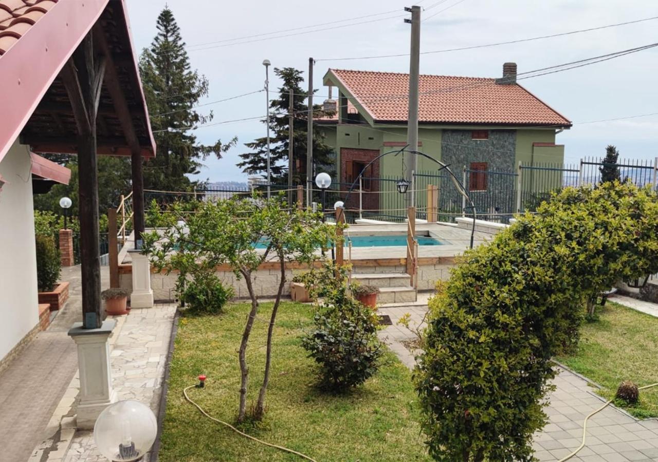 Peri Peri Guest House Mascali Exteriör bild